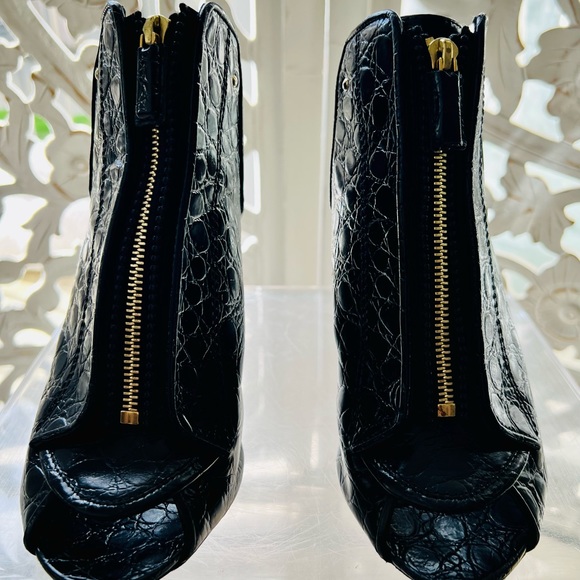 Givenchy black peep toe booties embossed leather gold zipper detail - Picture 1 of 8